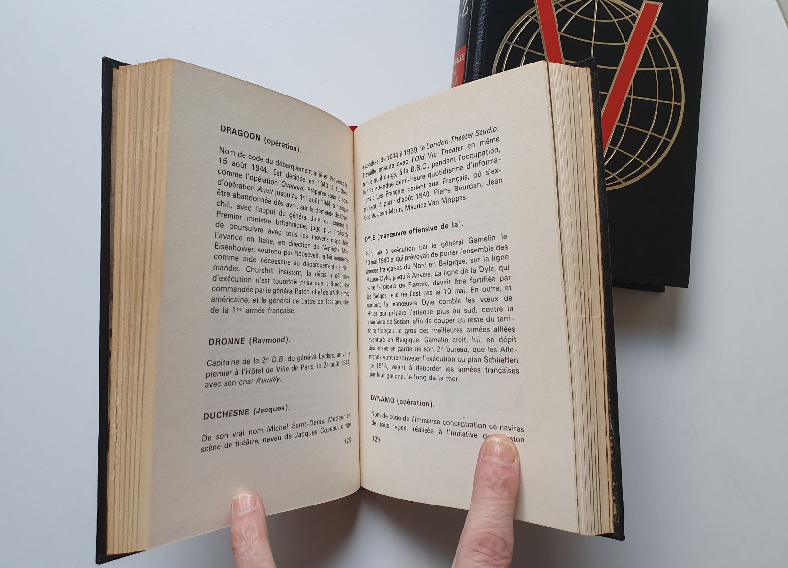 dictionnaire de la seconde guerre mondiale et de ses origines 2 tomes Jean Dumont historama